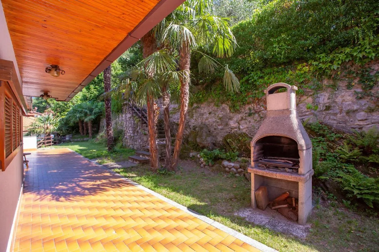 Villa Marilyn Nesso 0*,  Italy